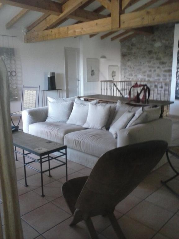 La Maison Du Ruisseau Conilhac-Corbieres Exterior photo